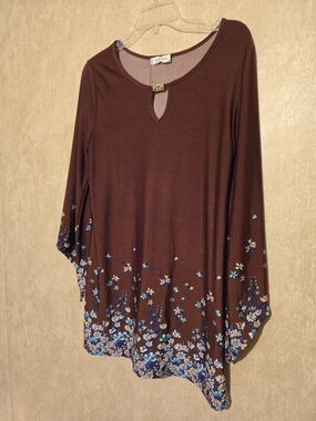Jon & Anna Brown Tunic with Blue Floral Hem